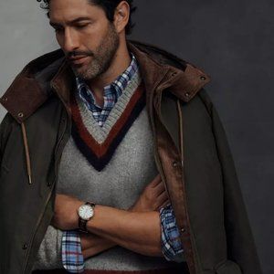 Brooks Brothers Men's Large Brushed Wool Gray V-Neck Sweater - New with Tags